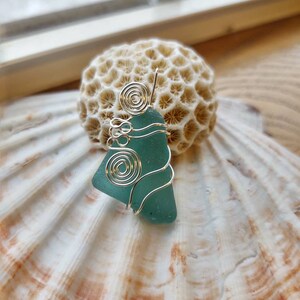 Aqua sea glass pendant, rare deep aqua sea glass pendant, teal blue Sea glass necklace, electric blue sea glass deep blue sea glass