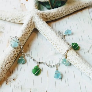 Sea glass charm bracelet, ocean blues sea glass bracelet, sterling silver, easy clasp bracelet, sea foam green charm bracelet