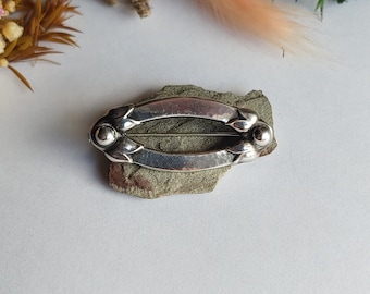 Vintage Georg Jensen Moonlight Grapes Broche #141- Dinamarca Plata - plata de ley 925S - Diseño modernista - Plata de la década de 1930 - Art Nouveau