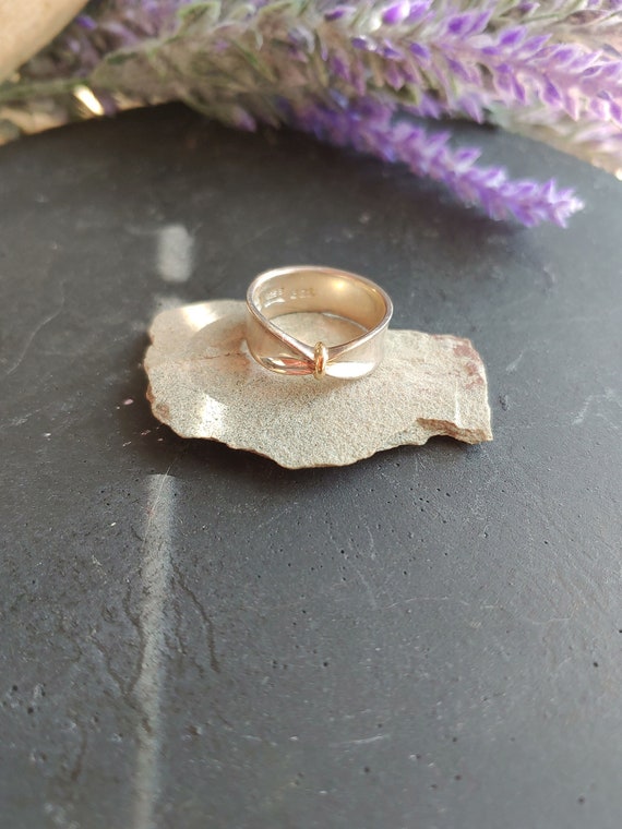 Vintage Georg Jensen Sterling Silver and 18k gold Ring #321 - Modernist design - Designed by Kim Naver for GJ