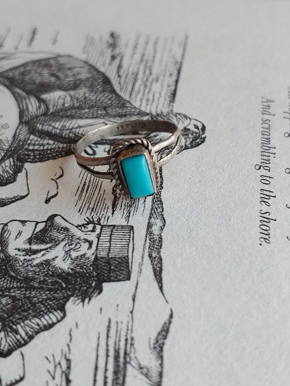 Vintage Navajo Sterling Silver turquoise Ring - Bo
