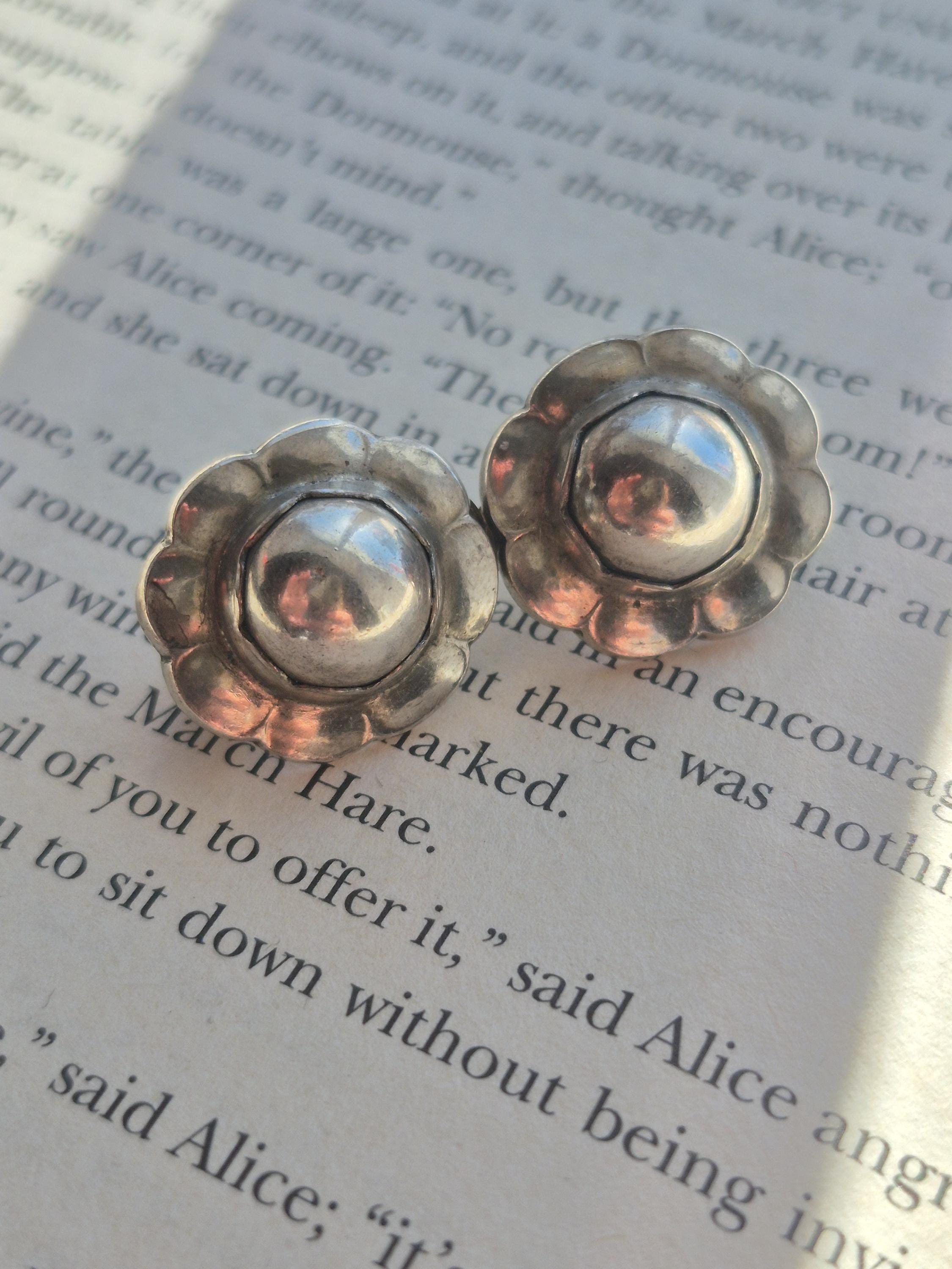 Hans hansen earrings - Etsy 日本