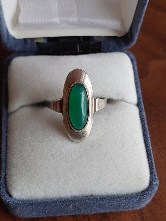 Vintage Art Deco Chrysoprase 835 silver ring - Ju… - image 1