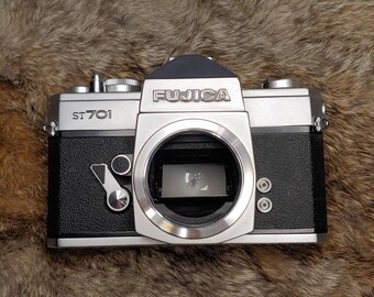 Fujica ST 701+Fujinon 35mm f2.8 完動美品 Vintage Fujica ST 701 Fuji Film SLR Camera Japan w/ 28mm 1