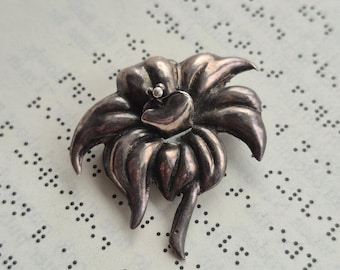 Broche floral vintage de plata esterlina Alfredo Villasana Taxco / Broche mexicano repujado de mediados de siglo