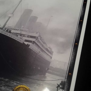 Véritables reliques du TITANIC, minuscules morceaux de charbon et de bois du TITANIC, naufrage de 1912 image 5