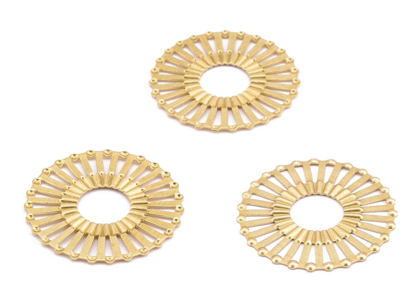 Brass Earring - Circle twist