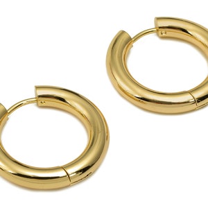 Brass Circle Earrings Clasps - Gold Thick Round Hoop Earrings - Huggie Hoop Clasp - 18K Real Gold Plated Brass - 24.2x23.4x3.97mm - RGP5584