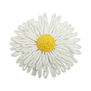 Raffia Grass Flower Charm - Nonwoven Fabric Flower - Handmade Raffia Daisy Charm - Woven Flower Decoration - 66.72x66.72x11.9mm - AC2856D