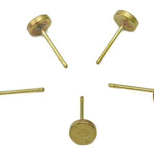 Brass Mini Thick Round Earring Posts - Raw Brass Mini Circle Earring Stud - Brass Stud - Earring Findings - 5.9x5.9x1.4mm - PP8049
