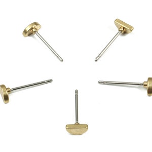 Brass Semi Circle Earring Stud - Raw Brass Half Moon Earring Post - Steel Stud - Earring Post - Jewelry Supplies - 5.91x3x1.39mm - PP3161