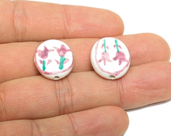 Cuenta ovalada de cerámica esmaltada con forma de tulipán - Cuentas de cerámica con diseño de flor morada - Conectores de cuentas hechos a mano - Cuentas para joyería DIY - 20 x 16,55 x 5 mm - NS2848B