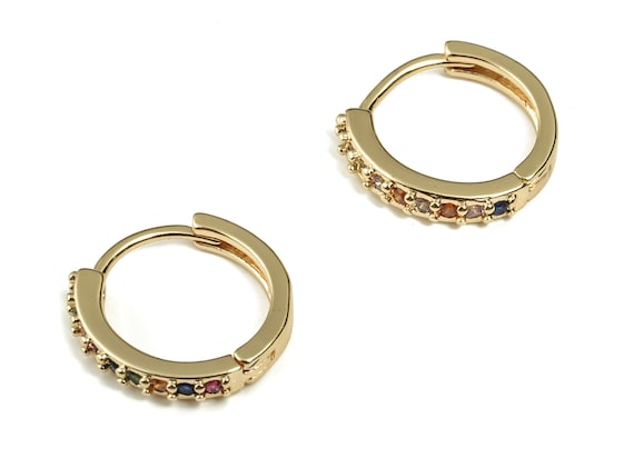 ピアス MONDAY EDITION ME HOOP EARRINGS (MEDIUM) 4BUK419 Wide Huggie Diamond Hoop Earrings MOB164WG – AZZI Jewelers