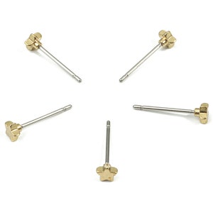 Brass Mini Star Earring Stud - Raw Brass Star Earring Post - Steel Stud - Earring Post - Jewelry Supplies - 3.88x3.88x1.54mm - PP3157
