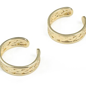 No Piercing Ear Cuff - Gold Ear Cuff – Round Ear Cuff - Piercing Free Earrings – Jewelry Supplies - 17.73x16.8x1.39mm - RGP2901