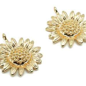 Brass Texture Sunflower Earring Charms - Gold Sunflower Pendant - 18K Real Gold Plated Brass - Jewelry Supplies - 22.26x19.4x3.4mm - RGP4245