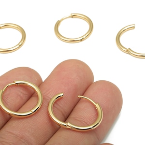 18K guldpläterat rostfritt stålörhängesspänne – Huggie-stil smyckesfynd (18,2 mm) RGP4679