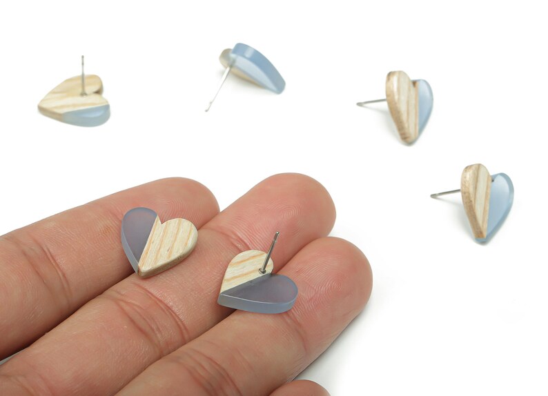 Boucle d'oreille coeur en résine - Tige coeur en bois massif - Clou chirurgical en acier inoxydable 316 - Accessoires pour fabrication de bijoux - 14,76 x 14,3 x 3,12 mm - BB1133G image 1