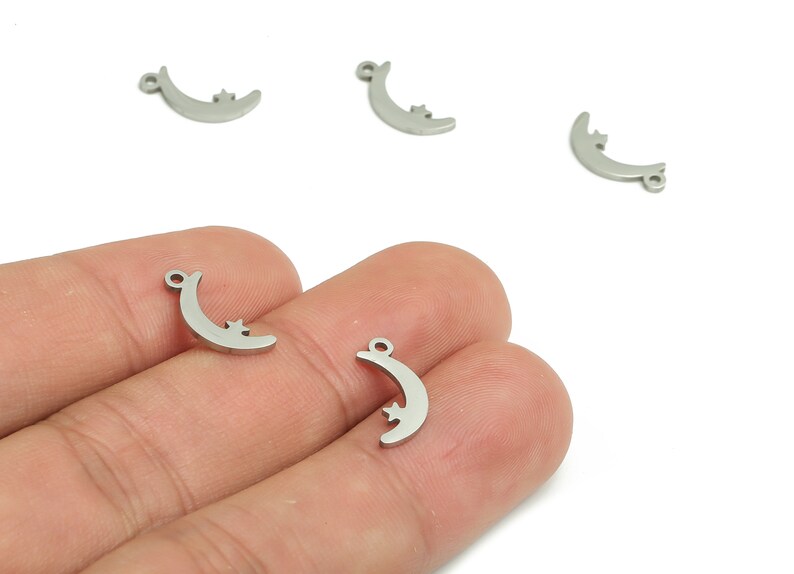 30pcs Charm Stainless Steel Moon Star Pendant Craft Connector Earring Finding 30pcs Charm Stainless Steel Moon Star Pendant Craft Connector Earring Finding