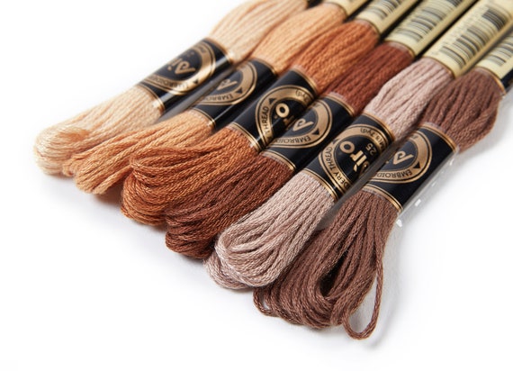 Embroidery Floss Set - 6 Skeins of 8 meters - Embroidery Thread - Cross Stitch Floss - Embroidery Accessories - HM1016