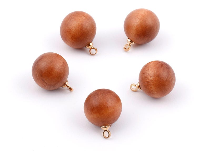 Colgantes de bola de madera - Colgante de bola de madera - Pendientes con colgante de bola de madera natural - Cuentas de madera con aleación - 14,88 x 11,79 mm - BB1073 imagen 2