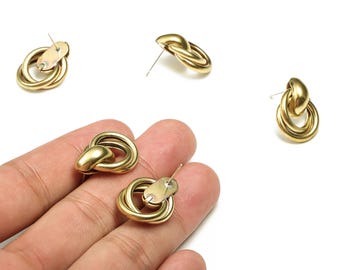 Brass Round Earring Stud - Raw Brass Circle Earring Post - Brass Stud - Earring Post - Jewelry Making Supplies - 22.61x15.88x7.19mm - PP4466