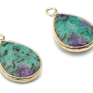 Ruby Zoisite Faceted Natural Stone Charms - Brass Teardrop Pendant - Gold Tone Plated Brass – Jewelry Supplies - 22.74x14x5.78mm – NS1643