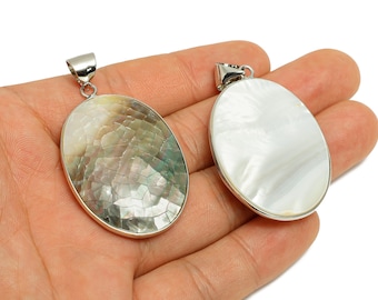 Seashell Oval Pendant - Iridescent Mother of Pearl Pendant - Artisan Mosaic Shell Jewelry- Alloy Frame Shell Pendant - 46.7x31.7x7mm -EE8980