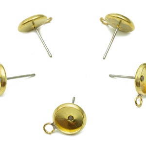 Brass Cabachon Stud Earring - Raw Brass Circle Earring Post - Round Pot Earring With Loop - Stainless Steel Stud - 9.9x9.9x1.6mm -PP8075-10