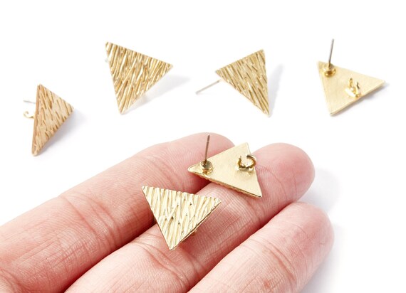 Triangle Earring Stud - Gold Tone Plated - Alloy Earring Post - Earring findings - Jewelry Supplies - 16,45x16,45x1,3mm - ZZ1319