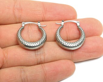Steel Hoop Earring - Honeycomb Pattern Silver Hoop Earring - Hinged Back - Unique Steel Hoop Jewelry - Steel Finding - 22x24.36x6mm - SS1707