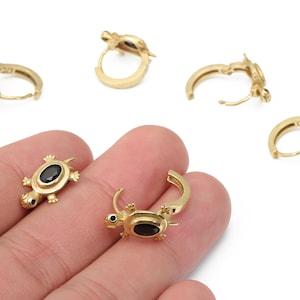 Brass Round Turtle Hoop Leverback - Dainty Turtle Circle Huggies with Open Ring - Zircon Small Hoop Earrings - 16.67x14.47x2.73mm - PP7363