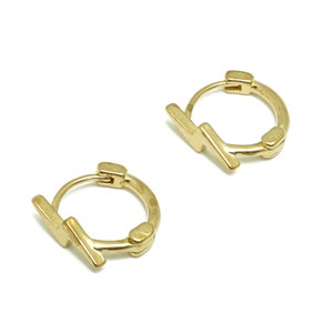 Brass Lightning Huggie Hoop Earring - Raw Brass Dainty Lightning Bolt  Huggie Hoop Earrings - Brass Huggie Hoop - 11.5x11.8x3.55mm - PP9737
