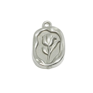 Charm tulipe ovale en acier inoxydable - Élégant pendentif fleur botanique en acier - Accent floral minimaliste - Apprêts en acier - 20 x 12 x 2,86 mm - PE1994