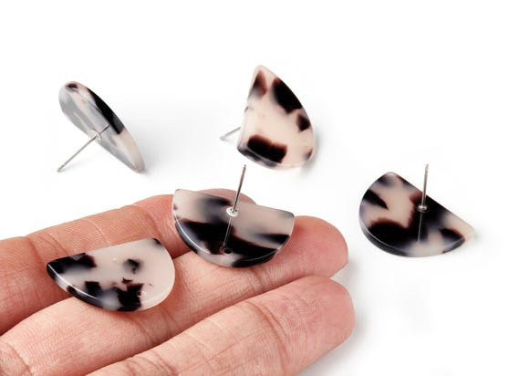 Acetate Acrylic Earring Stud - Post Charms - Blond Tortoise Shell Earrings - D Shaped - Color Code: A07 - 25x18x2.48mm - AC1586-A07