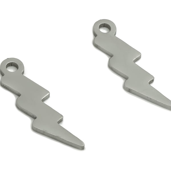 Charmes de boucles d’oreilles en acier inoxydable Lightning Bolt - Pendentif Lightning en acier inoxydable - Fournitures de fabrication de bijoux - 19.4x5.2x0.9mm - SS1266