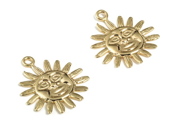 Encantos de pendientes de cara de sol de latón - Colgante de cara 