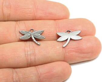 Edelstahl Libellen Anhänger - Libelle Strukturierter Charme - Eleganter Insekt Anhänger - Tier Charm für Schmuck - 12x17x1.23 mm - SS1871