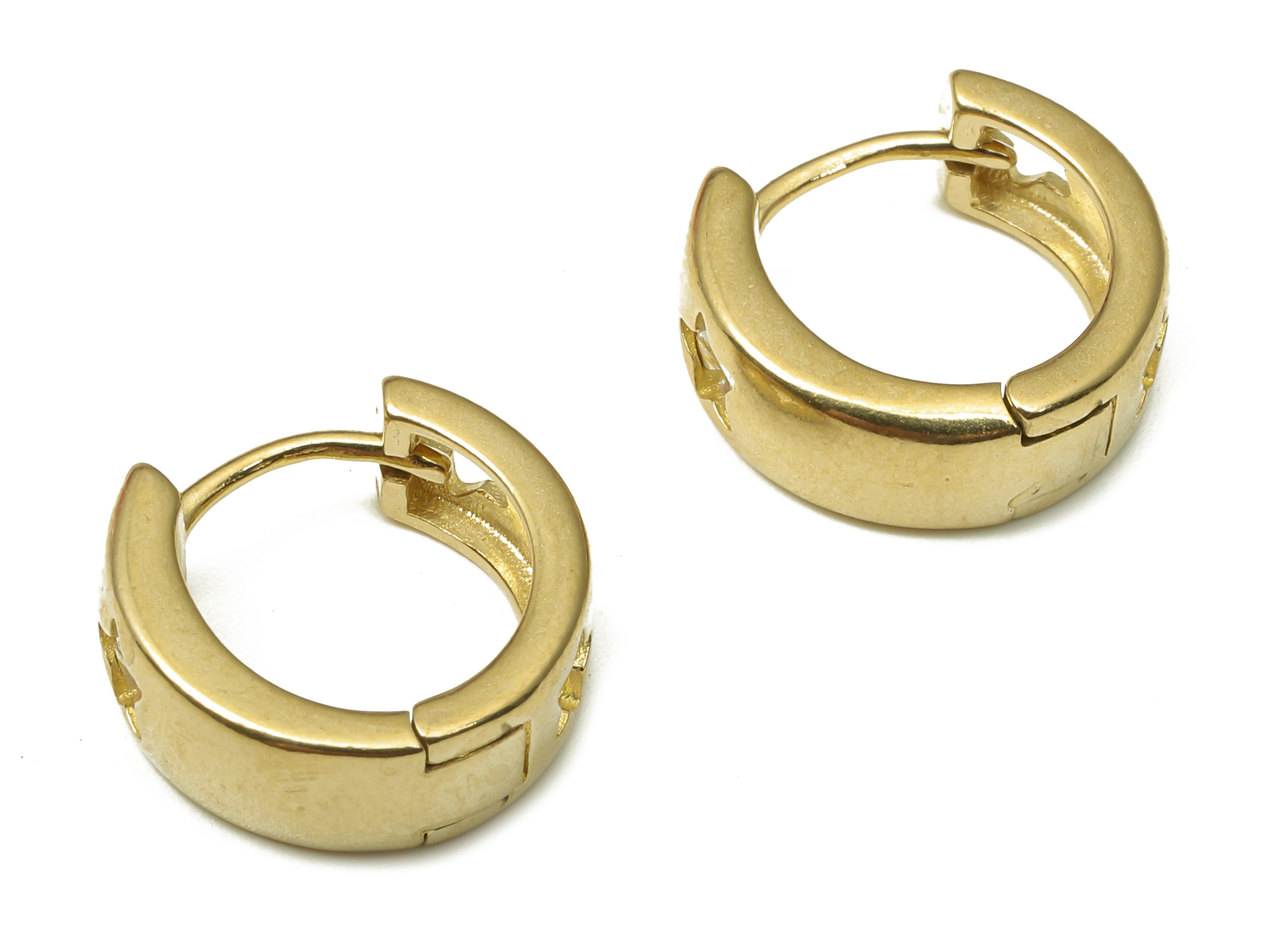 Brass Star Earring Clasp - Raw Brass Micropaved Zircon Brass Star Earring Clasp - Raw Brass Micropaved Zircon