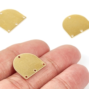 Raw Brass D Shaped Connector Charms – Textured Jewelry Supplies (16.9x16.1x0.65mm) PP1767 image 1