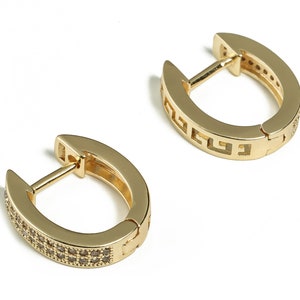 Zircon Round Huggie Hoop Earring – Brass Circle Huggie Stud Earrings – 18K Real Gold Plated Brass - 16.49×14.75×2.25mm - RGP3219