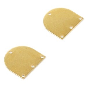 Raw Brass D Shaped Connector Charms – Textured Jewelry Supplies (16.9x16.1x0.65mm) PP1767 image 2