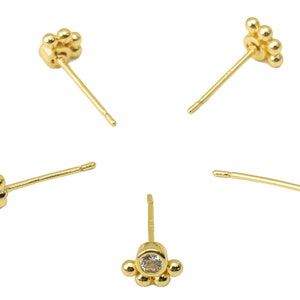 Messing Hundepfoten Ohrstecker - Messing Pfote Ohrring Post - Zirkonia Ohrring Post - Ohrring Stud - 18K Echt Gold überzogen - 12x3x2mm- RGP6405
