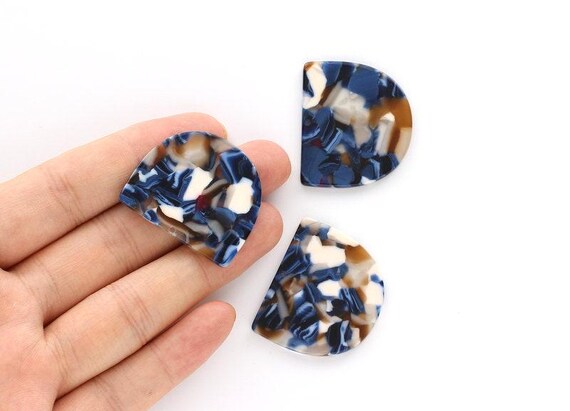 Acetate Acrylic Earring Charms One Hole -  D Shaped Pendant - Color Code: A19 - 29.5x34.3x2.48mm - AC1094N
