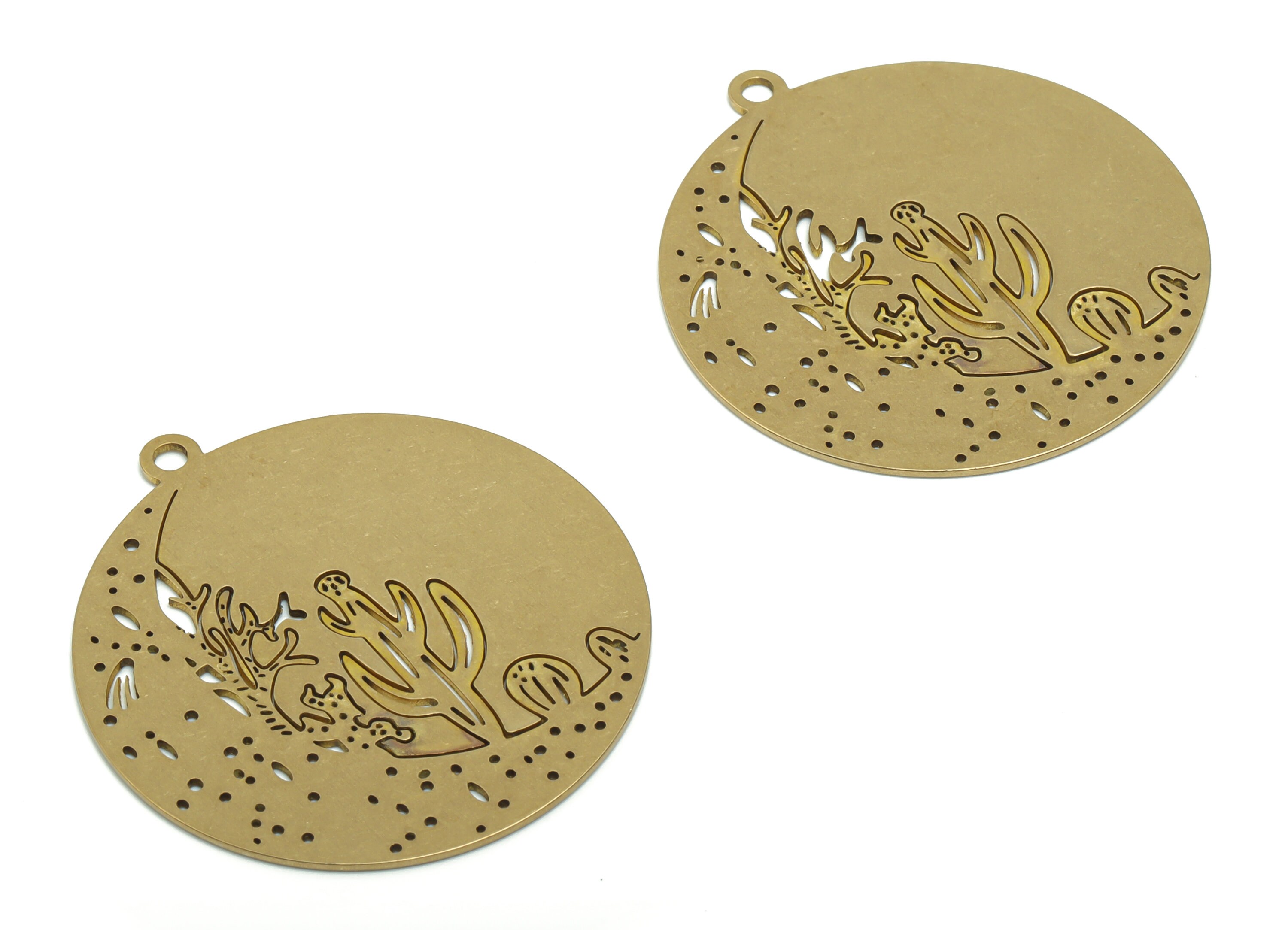 超人気新品 Brass Round Desert Cactus Earring Charms Raw Brass Desert Cactus Circle  Pendant Jewelry Making Supplies 37.82x34.87x0.62mm PPA0356 - Etsy アクセサリー