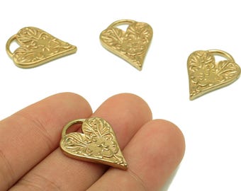 Messing hartoorbel bedels - ruwe messing harthanger - bloemenpatroon hart - getextureerde hartbedel - sieraden maken - 25 x 19,4 x 3 mm - PP8556