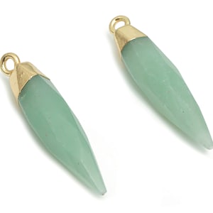 Aventurine Faceted Spike Earring Charms - Brass Stick Pendant - Natural Stone - Gold Tone Plated Brass – 31.06x6.71x6.51mm – NS1602