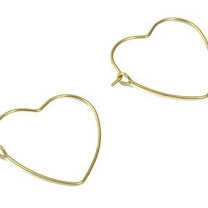 Brass Heart Earring Hoops - Raw Brass Ear Wire 28 - Geometric Earring Findings - Jewelry Making Supplies - 28.11x24.56x0.66mm - PP4370
