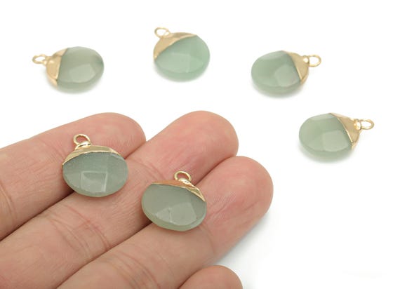 Aventurine Round Charms - Brass Circle Pendant - Iron Loop - Faceted Natural Stone - Gold Tone Plated Brass – 18.96x14.8x5.69mm – NS1570D