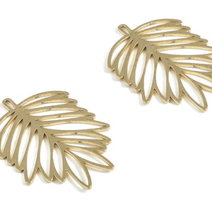 Brass Leaves Earring Charms - Raw Brass Leaves Pendant - Earring Findings - Jewelry Making Supplies - 29.98x22.18x0.82mm - PP3998